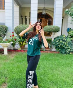 Actress Nazish Jahangir HD Photos and Wallpapers March 2025