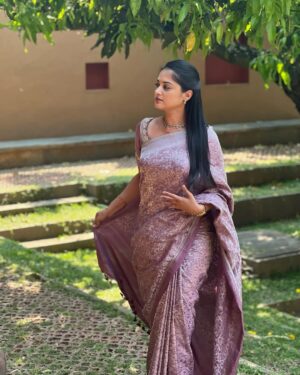 Neetha Ashok Instagram - Embracing elegance, one pleat at a time. Confidence in every drape.

Wearing @rishi_designs11 
Accessories @taapra_jewels 
#SareeSwag