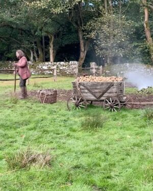 Nell Hudson Instagram - A day in the life on set courtesy of @nell.hudson. Warning: may make you hungry for potatoes. #Outlander