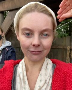 Actress Nell Hudson HD Photos and Wallpapers March 2025