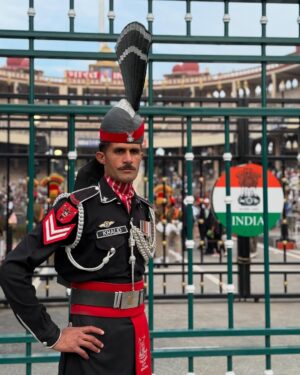 Neroli Meadows Instagram - One of the most unique and fascinating cultural experiences - the daily flag ceremony as the Wagah Border closes at the end of the day… popcorn and all!!

#wagahborder #wagahborderceremony #india #pakistan