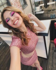 Actress Nicole Maines HD Photos and Wallpapers March 2025
