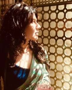 Actress Nidhi Bhanushali HD Photos and Wallpapers March 2025