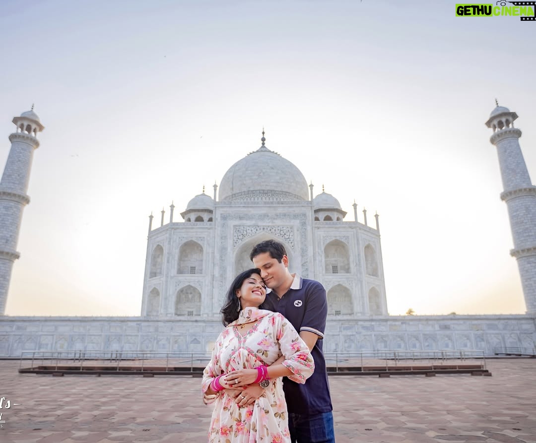 Niharika Dash - 4.2K Likes - You and I 🧿
#TajMahalIndia #WonderOfTheWorld #HistoricalMonument #MughalArchitecture #TravelIndia #IncredibleIndia #LoveSymbol #HeritageSite #IconicLandmark #AgraDiaries #KapilComedy #OdiaCulture #ViralTrend #MustVisit #indiatourism