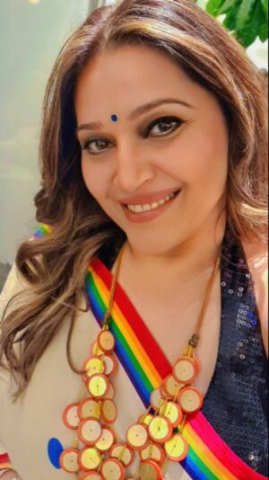 Niki Aneja Walia Instagram - Humble enough to know that I can be replaced. Confident enough
to know that there 
is no one like me✨️

#love #selflove #saree #reelitfeelit #reelsinstagram #light #humble