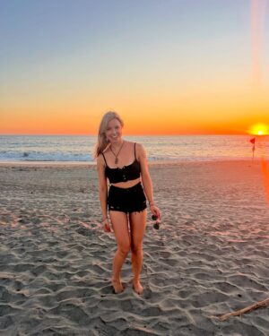 Nikki King Instagram - We are the sun 🌞