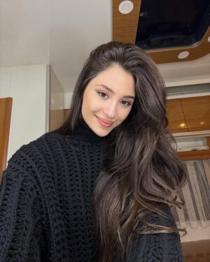 Nilsu Yılmaz Instagram - 🩵