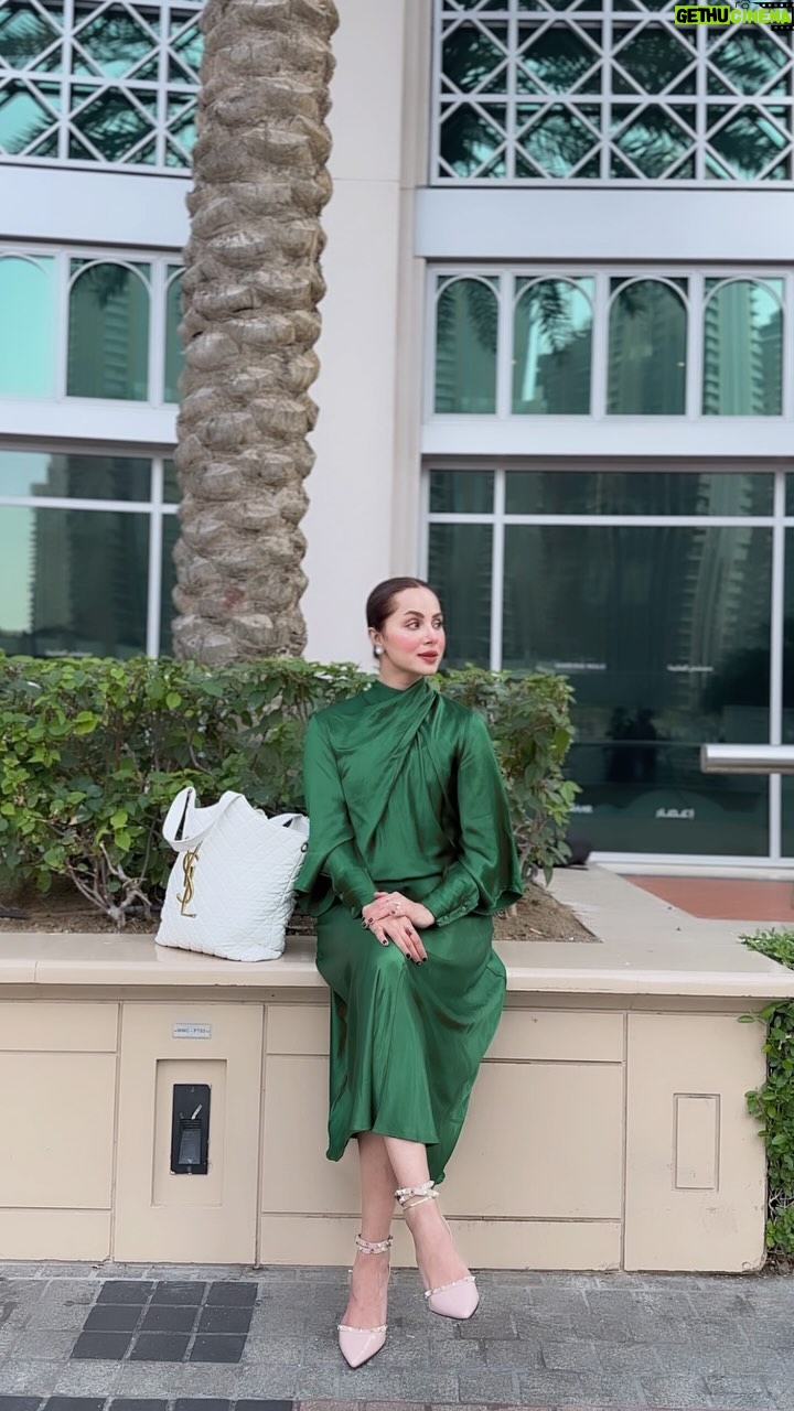 Nimra Khan - 49.9K Likes - Inhale peace, exhale chaos. 🌬️ 🙏🏻🇵🇰
