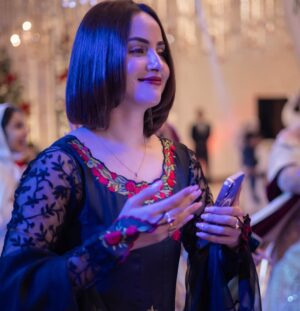 Nimra Khan Instagram - ❤️🖤