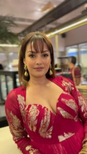 Actress Nisha Rawal HD Photos and Wallpapers March 2025