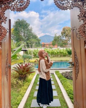 Nissa Sabyan Instagram - fix ini mah bakal balik lagi ke @thebalihousepuncak 😍🫶✨