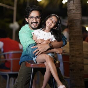 Nitya saxena Instagram - My Princess, My Goddess…My Life ❤️

Love u sooo much my baby love 🥰🥰

@viyaofficial @nitya.saxena1186 @portraitsbyprudhviraj @belpostothecafe