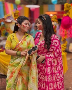 Oindrila Saha Instagram - SECRETS🤫. 
Honest candids 
📸 - @dipankar_babai