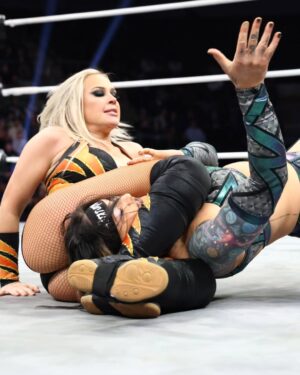 Olivia Kippen Instagram - Could @The_PenelopeFord avenge her Christmas Collision loss to @CallMeKrisStat? | 2/12/25, #AEWDynamite

Watch #AEWDynamite on-demand on @SportsOnMax