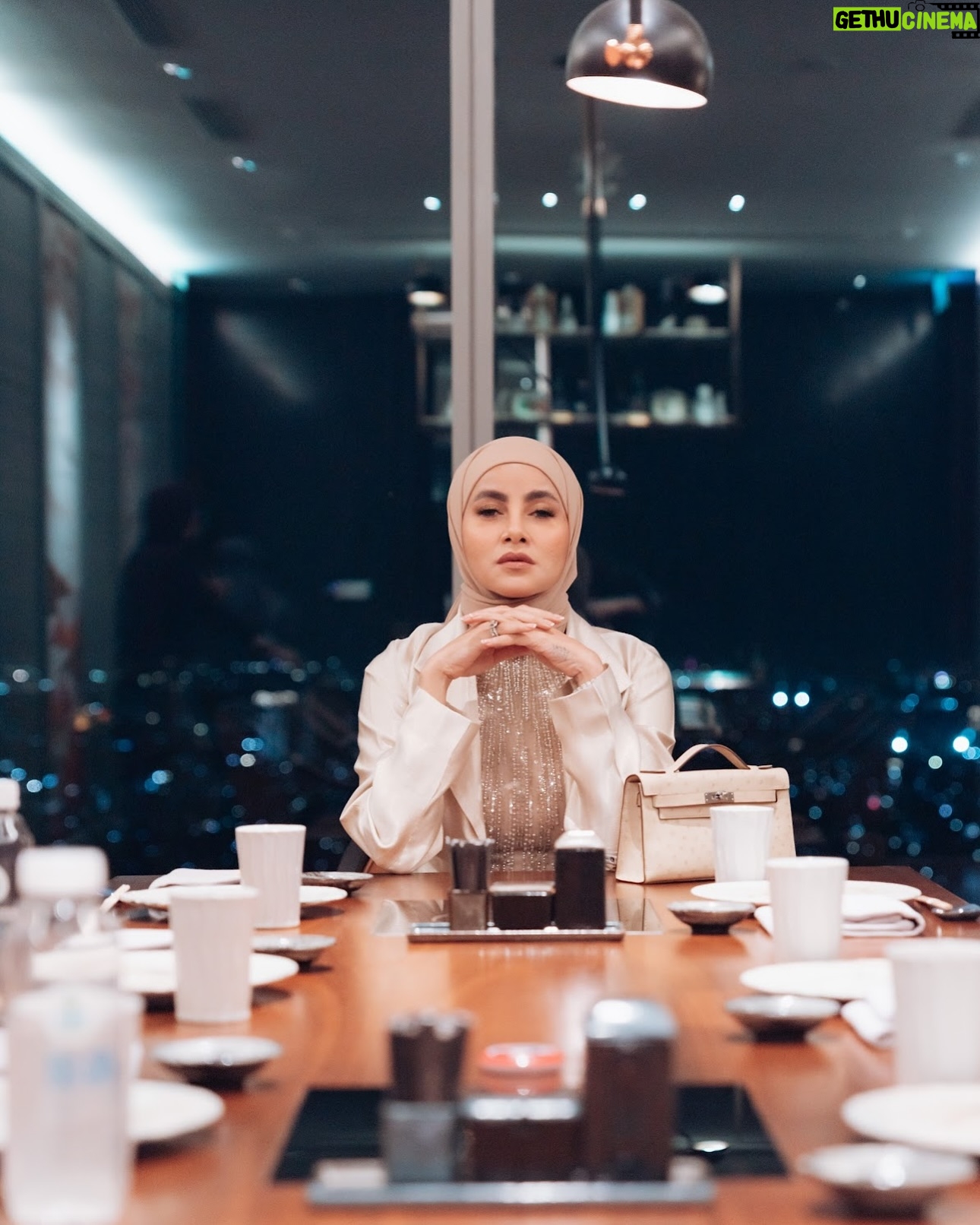 Olla Ramlan - 3 Likes - “Fate has a funny way of bringing the right people into our lives at the right time, even when we least expect it.”
Thank you all. ♥️OR.
#olramstyle
#olramdiary