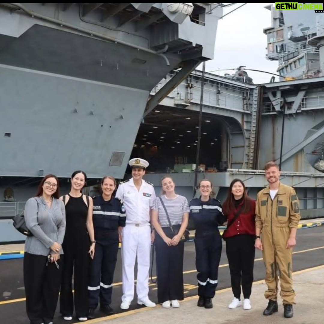 Paige Chua - 7.3K Likes - It's a great honour to have the opportunity to visit the grand Charles De Gaulle, the flagship of the French Navy.
We were impressed by the capabilities of the majestic aircraft carrier. Can you imagine? Over 2000 men and women work on this giant out at sea!
Thank you for the warm welcome, and answering the relentless questions on anything and everything 😁
Wishing you all a safe trip home.
Fair seas and following winds🫡
Merci @franceinsg
Lastly, Thank you @tateanzur for this exclusive invite.