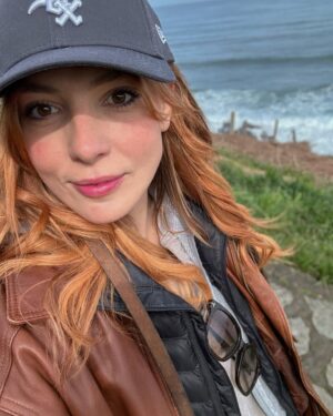 Paloma Bloyd Instagram - Casa 🌳💗🌊🫂