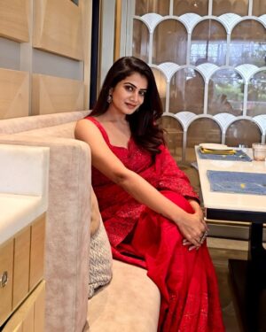 Parvathy Venkitaramanan Instagram - 🌹