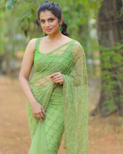 Actress Parvathy Venkitaramanan HD Photos and Wallpapers February 2025