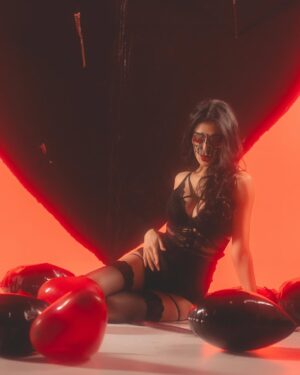 Parvati Melton Instagram - Kissed by darkness, crowned in fire. A wandering heart, but a soul that refuses to be caged. Love me or fear me, either way, I linger… A little danger, a little desire—wrapped in silk and fire. ❤️‍🔥🖤❤️ 📸 @photography.by.aidan @cobaltstudiospdx Anti-Valentine's Workshop
Hosts: @rosegerberpnw @xnilasx
Model: @parvatim
Makeup Artist: @morganmystique
Lighting Assistance: @prophotosupply @reynhiskey @codyketophotography
Props: @rosegerberpnw @katiefx_pdx