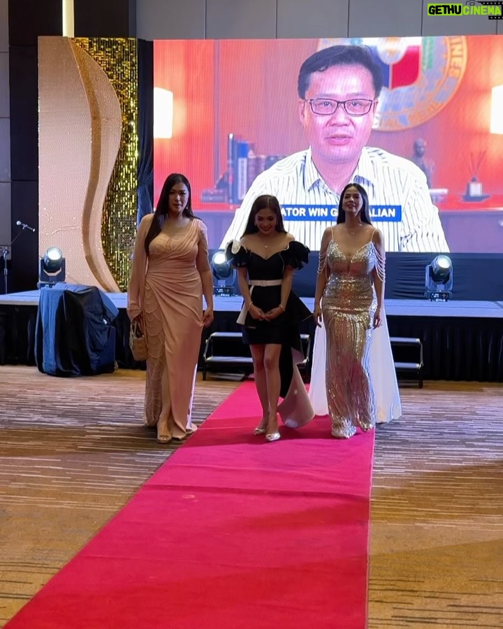 Patricia Javier - 132 Likes - To the future Noble Queen @missrheatan your kindness and generosity is beyond compare. Thank you for being an inspiration to us! #reyna #beautywithapurpose #noblequeenoftheuniverse #simpleirresistible♥ @daisyreyestobias