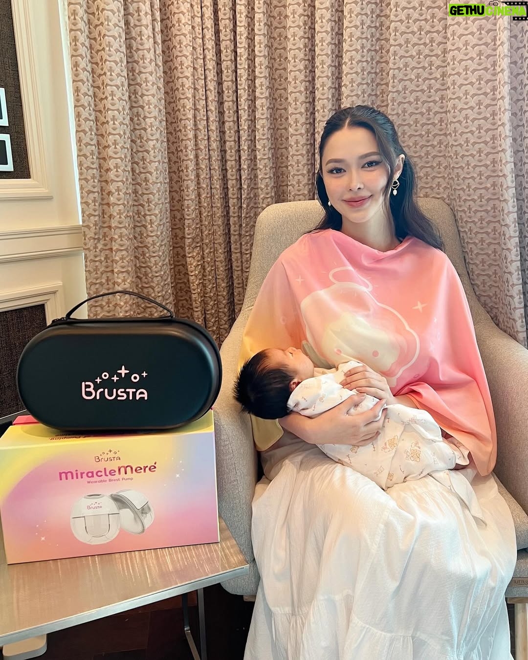 Patricia Tanchanok Good - 3 Likes - ลองเครื่องปั้มนม hands free มาเยอะมาก และขอบอกว่า Brusta Miracle Meré คือตอบโจทย์ที่สุด เครื่องนำหนักเบา พกพาง่าย แถมตอนใช้เสียงเงียบ แล้วไม่ต้องคอยแวะชาร์จระหว่างวัน ☺️💖🏆 แม่สายปั้มhappyสุดๆ