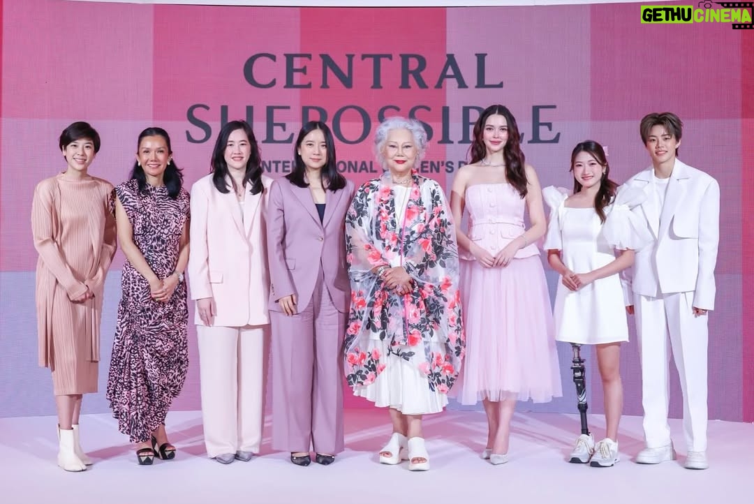Patricia Tanchanok Good - 3 Likes - Honoured to have been a part of ‘Women’s Agenda Talks’ for Central International Women’s Day 2025 ☺️💗✨🎀
#SHEPOSSIBLE2025 ร่วมเฉลิมฉลองในทุกสิ่งที่คุณเป็น ตั้งแต่วันที่ 5 - 31 มีนาคม 2568 ณ เซ็นทรัลชิดลม 📍
#CentralDepartmentStore #CentralInternationalWomensDay2025
#วันสตรีสากล #Praewmag