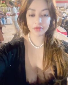 Actress Payal Ghosh HD Photos and Wallpapers September 2025