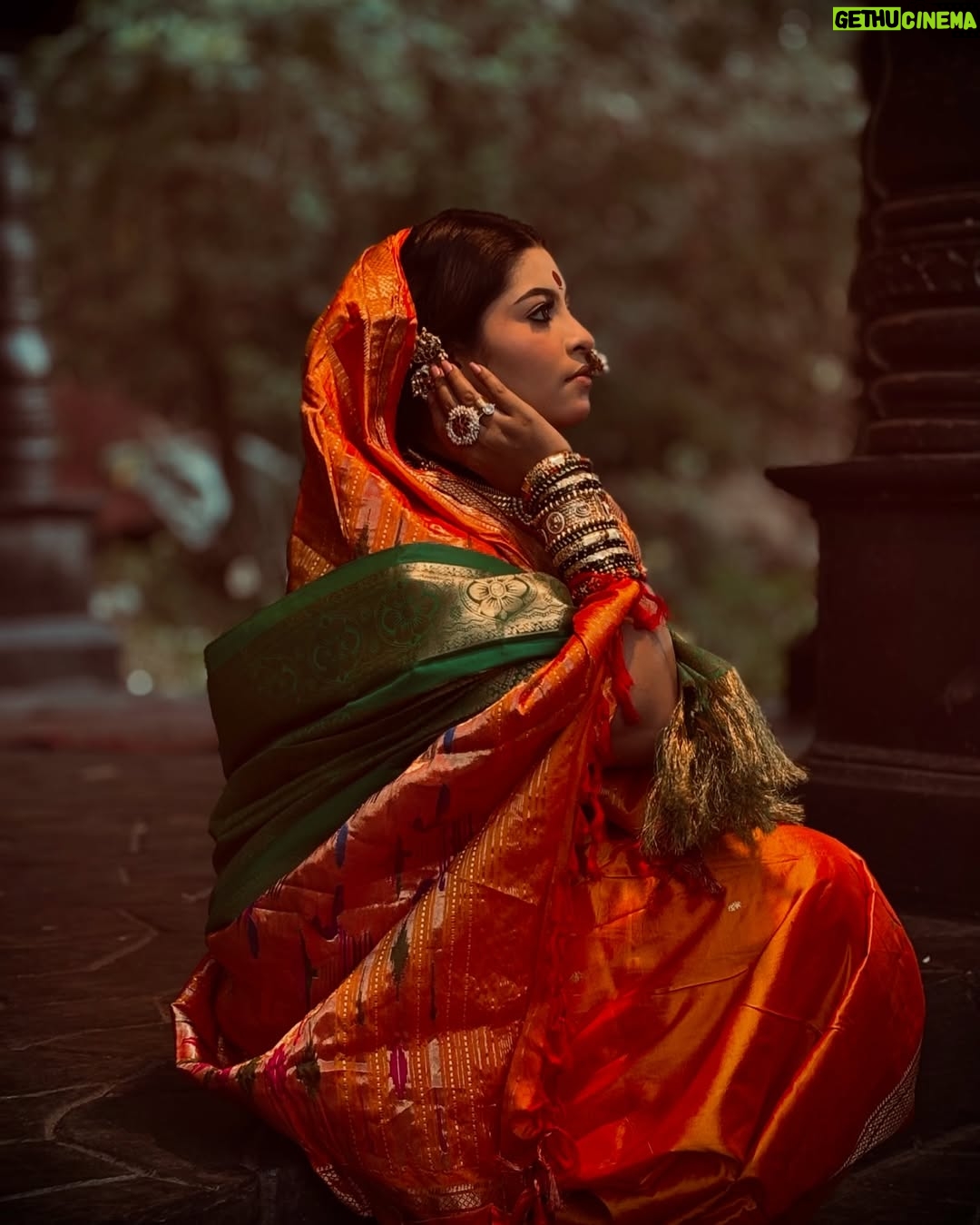 Payal Pati - 65.1K Likes - महाराणी येसूबाई😍🚩श्री सखी❤️
@makeupartist_nidhi_vilas_patil
💅- @_nailson.fleek_ @divuu_2507