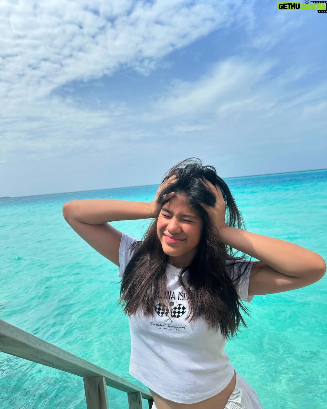 Phiyada Jutharattanakul - 17.2K Likes - 12 ขวบ4 เดือน 😅 ไมดูโตจังวุ้ย 😅 #นาวาของแม่จ๋า 🌊❤️✌🏼 รักที่สุด 🥰#ภาพความทรงจำ ทำท่าเองนะ แบบ ปวดหัว แม่นะที่ปวดหัว🤣