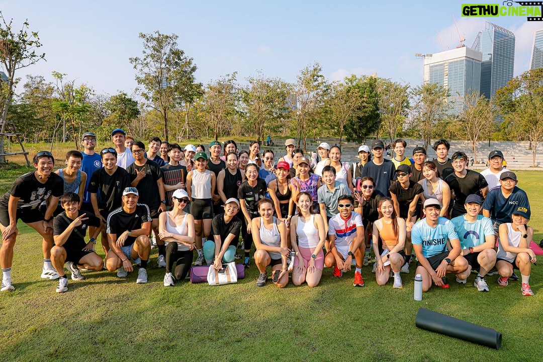 Pitchapa Phanthumchinda - 3 Likes - วันแรกของบ้านเล็กๆหลังนี้ @fullhouse.wellnessclub อบอุ่นและอบอวลไปด้วย เอนเนอจี้ แพสชั่น ความตั้งใจ และรอยยิ้มที่สดใสของทุกคนเต็มไปหมด 🏃🏻🧘🏻♀️✨ พวกเรา @pt.longrundo @ployptk และแพร์ อยากขอบคุณทุกคนจากหัวใจเลยนะคะ ที่เพื่อนๆมาดูแลร่างกายจิตใจและแชร์พลังงานดีดีให้กันและกันตั้งแต่เช้า เป็นการสตาร์ทต้นวีคที่ฟิตปึ๋งปั๋งสุขหัวใจสุดสุด ได้เจอคนที่สนใจอะไรคล้ายๆกัน ได้เจอเพื่อนใหม่ๆ vibes ดีๆ น่ารักๆ ชอบมากที่สุดเลยยย อาทิตย์หน้าใครอยากมาวิ่งกับโค้ช ทำแมทพิลาทีส และผ่อนคลายกับ Tibetan Sound Healing ไปด้วยกัน มาจอยกันได้นะคะเพื่อนๆ 🧡🧡🧡 #อนุบาลหัดวิ่ง #fullhousewellnessclub