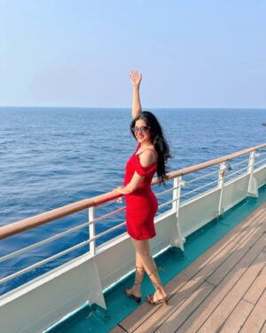 Prachi Bansal Instagram - When in doubt, wear a RED dress!❤️❤️❤️

:
:
:
:
:
:
:

#instagood #reddress #potd #ootd #pose #grateful #vitaminsea #vacaymode #prachibansal
