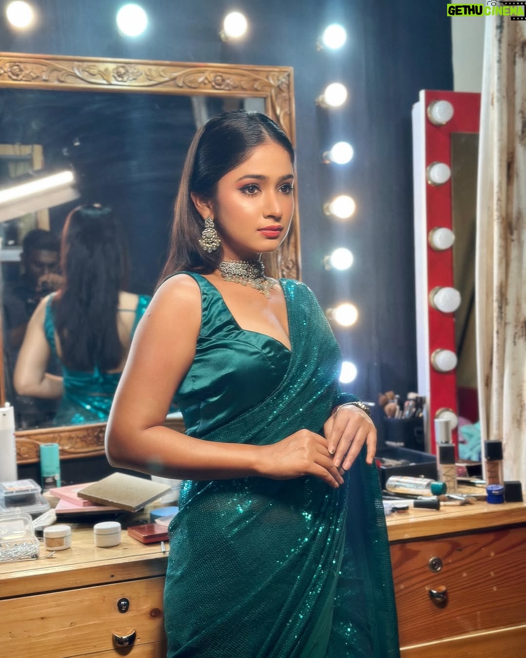 Pranali Ghogare - 3.3K Likes - Dazzling वातावरण ✨