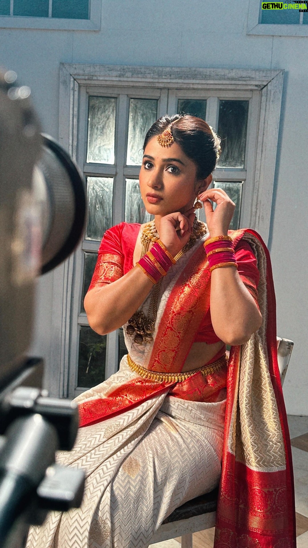 Pranali Ghogare - 6.8K Likes - Nusta paisa.