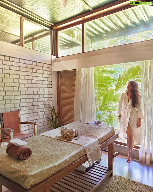 Pranitaa Pandit - 26.1K Likes - Imagine waking up to a private waterfall, indulging in adventure-filled activities for kids, unwinding in a stunning infinity pool, and soaking in the untouched beauty of Coorg @ayatana.resorts . A perfect family getaway where every moment is magical , every experience unforgettable and endless adventures for the whole family every corner is a dream! 🌊
#AyatanaCoorg #WaterfallRetreat #LuxuryInNature #PerfectFamilyEscape #intothewildwithluxury #ayatanamagic