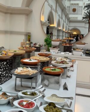 Pranitaa Pandit Instagram - Brunch, but make it ✨magical✨! A feast for the senses at ITC Maratha—where delicious bites meet mystic insights. From mesmerizing magic tricks to tarot revelations and astrological wonders, every moment was sprinkled with a little bit of the extraordinary! Who knew brunch could be this enchanting? ✨♠️🔮🌙 #MagicOnMyPlate #BrunchWithATwist #ITCExperience @itcmaratha