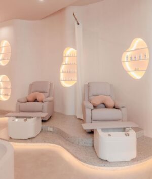 Prima Bhuncharoen Instagram - ครั้งแรกที่เห็น perspective ร้านบอกตรงๆว่าใจเต้นเลย ชอบมากๆ มันคือ @barenailspa ที่เราอยากให้มันเป็น ทุกอย่างถูกออกแบบและเลือกสรรมาให้ล้อไปกับโปรดักร้านและ concept การบริการของเรา สาขานี้เป็นเหมือนเวอชั่นอัพ level ในทุกๆอย่างจากที่ลองผิดลองถูกในสาขาแรกที่เอกมัยไป รับรองว่าสาขานี้ต้องถูกใจลูกค้า Bare ของเราแน่นอนค่ะ 🤎 เปิดแล้วนะมีโปรลด 10% ตลอดทั้งเดือนมีนาคมจองคิวเข้ามาได้เลยค่า :) #barenailspabangna