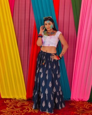 Priyanka Chaurasia Instagram - Holi vibes only! ✨🎊Gulaal-Kissed Cheeks! 💖
#fun #k #explorepage #reels #fashion #viral #explore #colorful #official #delhi #food #colour #holivibes #holikadahan #bollywood #rang #instadaily #happiness #dj #photoshoot #picoftheday #gulal #follow #rangbarse #festivals #music #colourful #piikuuuu