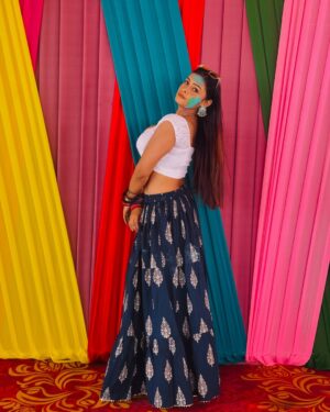 Priyanka Chaurasia Instagram - Holi vibes only! ✨🎊Gulaal-Kissed Cheeks! 💖
#fun #k #explorepage #reels #fashion #viral #explore #colorful #official #delhi #food #colour #holivibes #holikadahan #bollywood #rang #instadaily #happiness #dj #photoshoot #picoftheday #gulal #follow #rangbarse #festivals #music #colourful #piikuuuu