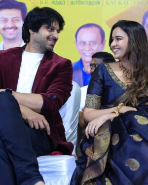 Pujita Ponnada Instagram - At the teaser launch of ‘Konjam Kaadhal Konjam Modhal’ 🤍

📸 @kg_clickz 

#pujitaponnada #kkkm #konjamkaadhalkonjammodhal