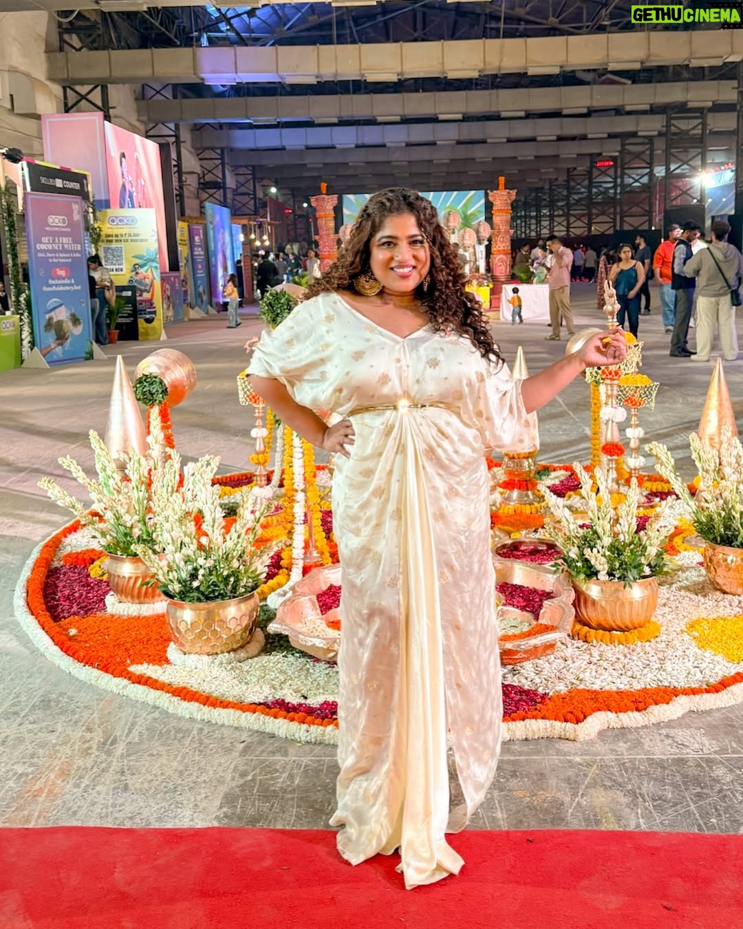 RJ Malishka - 1.2K Likes - Serving some South-side sass with a whole lot of glam!🤍
Your girl got all dolled up to host the South Side Story event, and let me tell you, it was a LIT experience! 🎤🔥 From dazzling vibes to unstoppable energy, hosting this was pure magic—just like this look! This beautiful 👗 : @masumimewawallaofficial
Styled by: @srishti_k