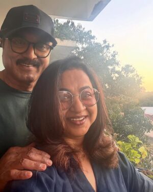 Raadhika Sarathkumar Instagram - Never one to talk abt myself or my work. Past two months has been very harrowing, two film on location and injured my knee due to the weight I was wearing. Only option was surgery, then I did a marathon of work, pumped with painkillers, knee brace,cryotherapy just wore blinkers and worked with the pain. Now recouping thks to my supportive family❤️❤️❤️lying down with pain had to change my thinking, a friend said “hope these producers will be grateful to u for doing this &finishing the films”, I don’t and never have expected anything , I only focus on work to my best. This Women’s day I want every woman to focus on herself and the work to empower oneself, love yourself more and be appreciative of yr lives.No Expectations 💪💪💪💪my greatest pillar is my man with the golden heart @sarathkumar who took care of me like a child ❤️❤️❤️❤️🥰🥰🥰🥰🥰🥰 Happy Women’s day, BE Strong