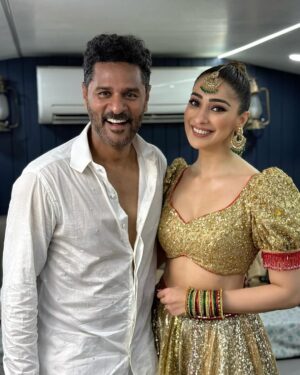 Raai Laxmi Instagram - What an amazing show !!! 💃
What a vibe !!! 
What an energy at the venue .. it’s a wrap finally ! 
Was such a pleasure always working with such a humble soul @prabhudevaofficial  u truly are unbeatable!!! No one in dance like u 💃😍🌈💃 much love to all ❤️🌈🧿 Chennai I love u ❤️u guys have my heart ❤️
