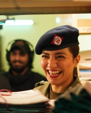 Rabia Butt Instagram - Hey, How was the finale episode?

P.s. these are some of my favorite shots of hers🤍

Will return.

INSPECTOR SABIHA 🫡 
Here, take my heart with you 🤌🏼♥️

#gunah #inspectorsabiha #rabiabutt