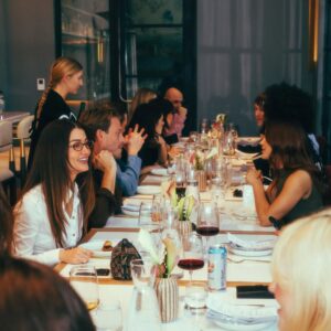 Rachel Matthews Instagram - @honor.role x @bb2.media dinner to celebrate our films premiering at SXSW 📽️🧡 thank you @whotels for having us!