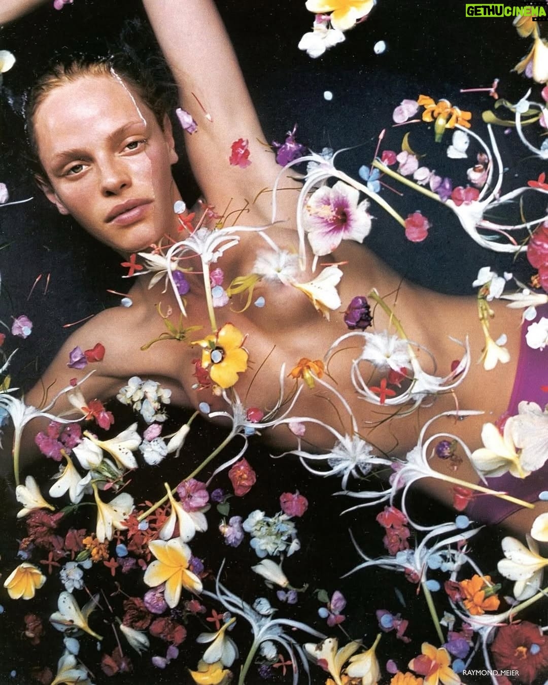 Rachel Roberts - 3K Likes - Hello Spring! 🌸🌺🌷🌻🌼🪷🌸🌺🌷🌻🌼🪷
・・・
Flashback to @britishvogue by the incredible @raymondmeier ❤️❤️❤️
@tiinalaakkonen @fulviafarolfi @yannickdis #fbf #britishvogue #rachelroberts #raymondmeier #fulviafarolfi #yannikdis