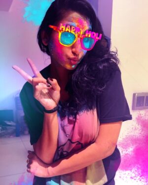 Ragini Dwivedi Instagram - HAPPY HOLI FAM ❤️