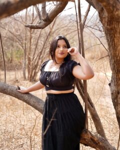 Actress Rajeshwari Kharat HD Photos and Wallpapers October 2025