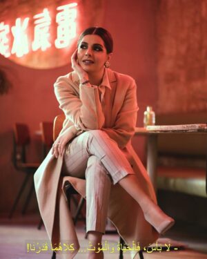 Rasha Al Taqi Instagram - ▪️Photo by @annamaria.oy ⁣⁣
▪️Makeup by @richardghareeb ⁣⁣
▪️Hairstyle by @plush_beauty ⁣⁣
⁣⁣⁣
🎈✨@sohasus & @joeychaaya ⁣
#life #death #editorial #😷 #hope