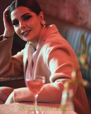 Rasha Al Taqi Instagram - ▪️Photo by @annamaria.oy ⁣⁣
▪️Makeup by @richardghareeb ⁣⁣
▪️Hairstyle by @plush_beauty ⁣⁣
⁣⁣⁣
Heartfelt thanks to @sohasus & @joeychaaya I couldn’t have done this photoshoot without you ladies ❤️⁣✨⁣⁣
⁣⁣
One more thing, special thanks to @electricbingsutt for their warm welcome, it is really one of the best places in B-town. ⁣
⁣
#life #death #editorial #photoshoot